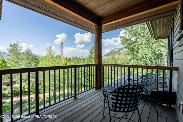 $2,995,000 | 526 Snow King Loop, Unit 262, Jackson, WY 83001