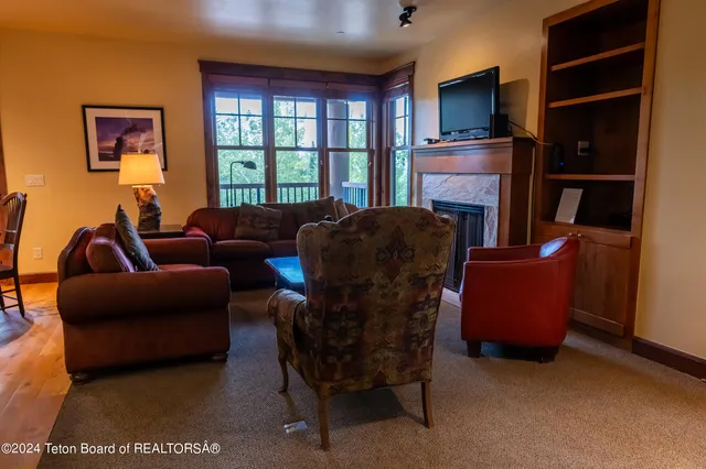 $3,495,000 | 526 Snow King Loop, Unit 262, Jackson, WY 83001