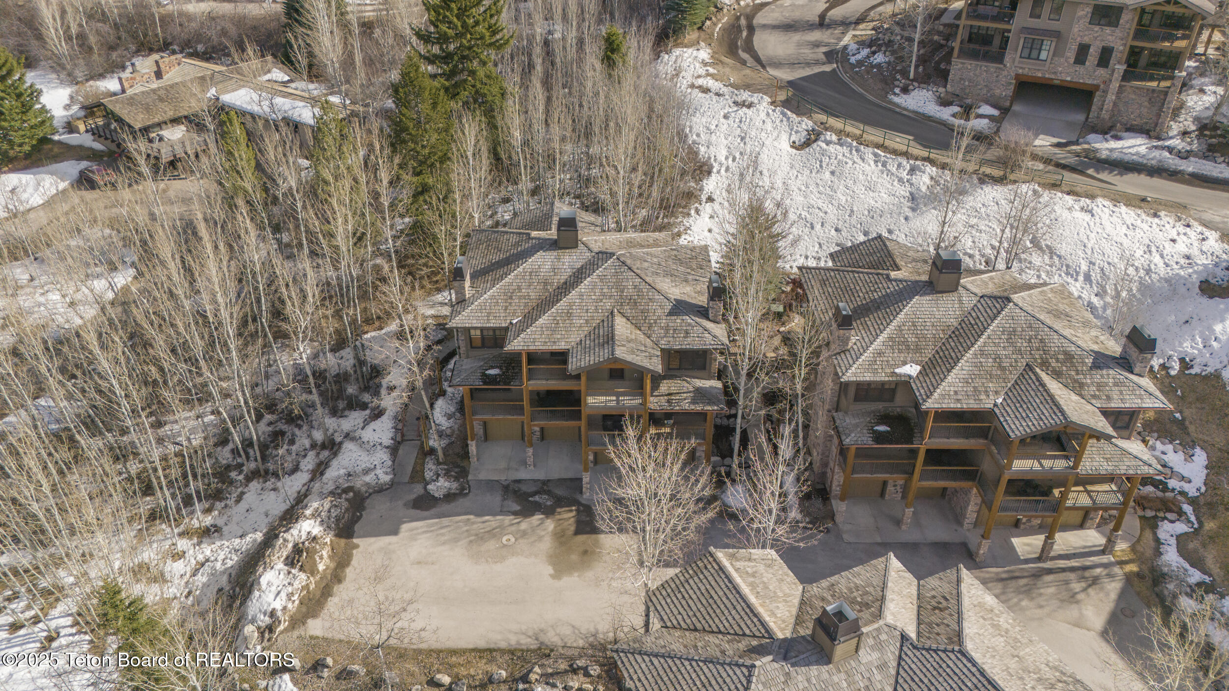526 Snow King Loop, Unit 262 Jackson, WY 83001 - Photo 33 of 37 Aerial Front