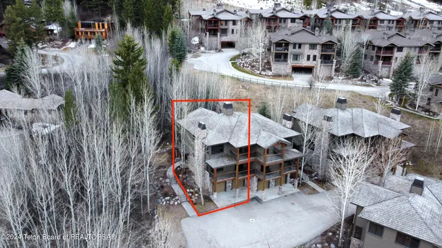$3,495,000 | 526 Snow King Loop, Unit 262, Jackson, WY 83001