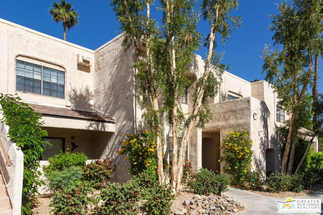 5300 East Waverly Drive, Unit C13 Palm Springs, CA 92264 - Photo 3 of 32 front view of a house