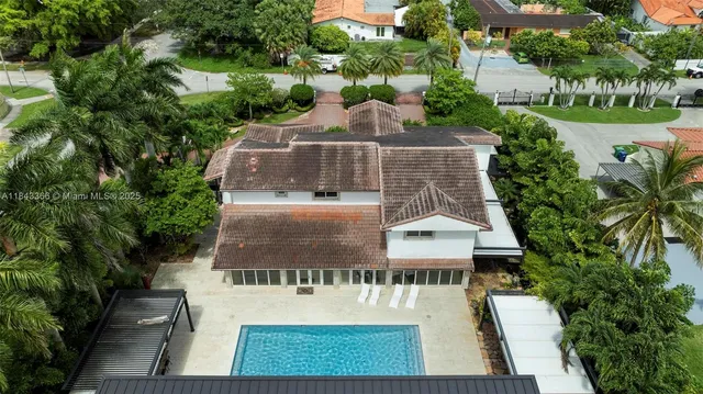 $3,999,000 | 185 Southwest 130th Avenue, Miami, FL 33184