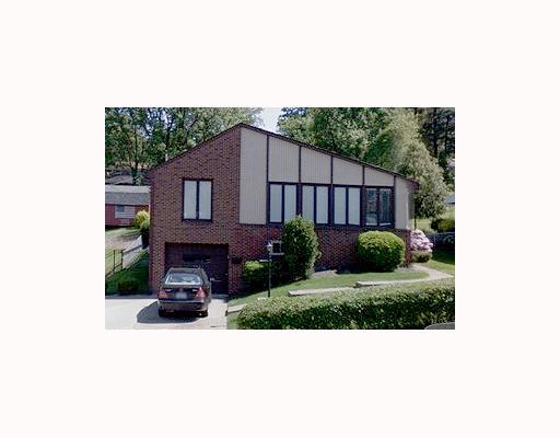 1014 Connor Road Mt. Lebanon, PA 15234 - Photo 1 of 15 Exterior Front.