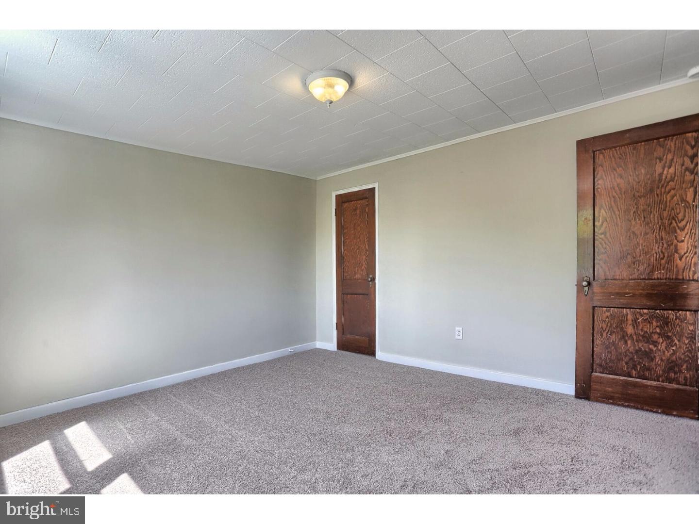 207 Sycamore Road West Reading, PA 19611 - Photo 12 of 19