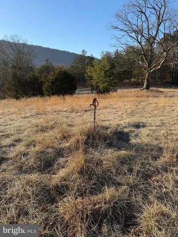 $485,000 | 442 Pouts Hill Road, Strasburg, VA 22657