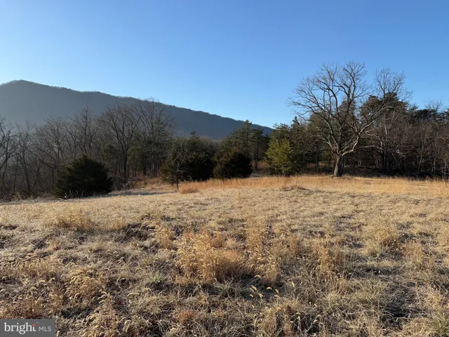 $485,000 | 442 Pouts Hill Road, Strasburg, VA 22657