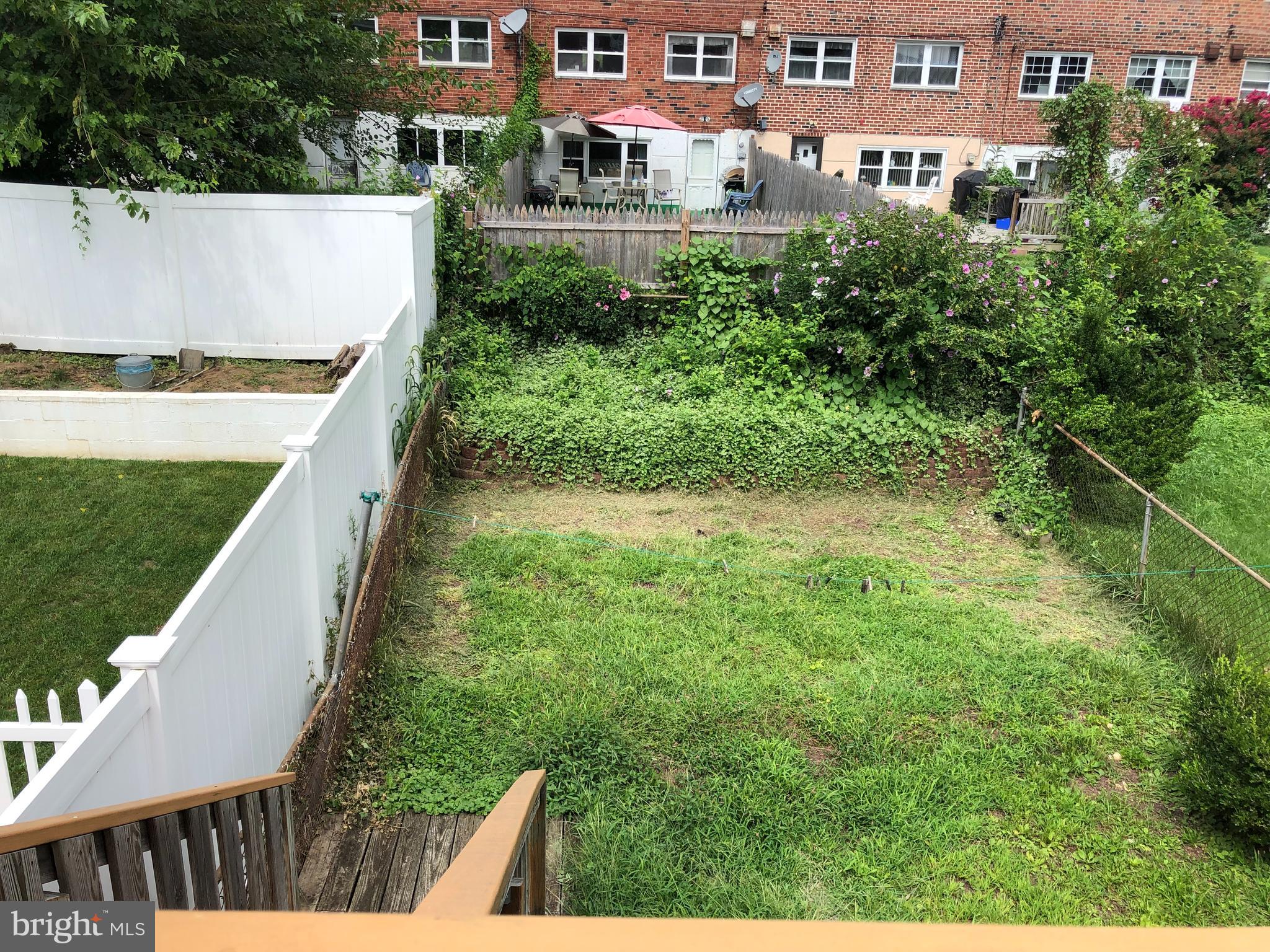 12714 Minden Road Philadelphia, PA 19154 - Photo 14 of 53 View of Yard from Deck