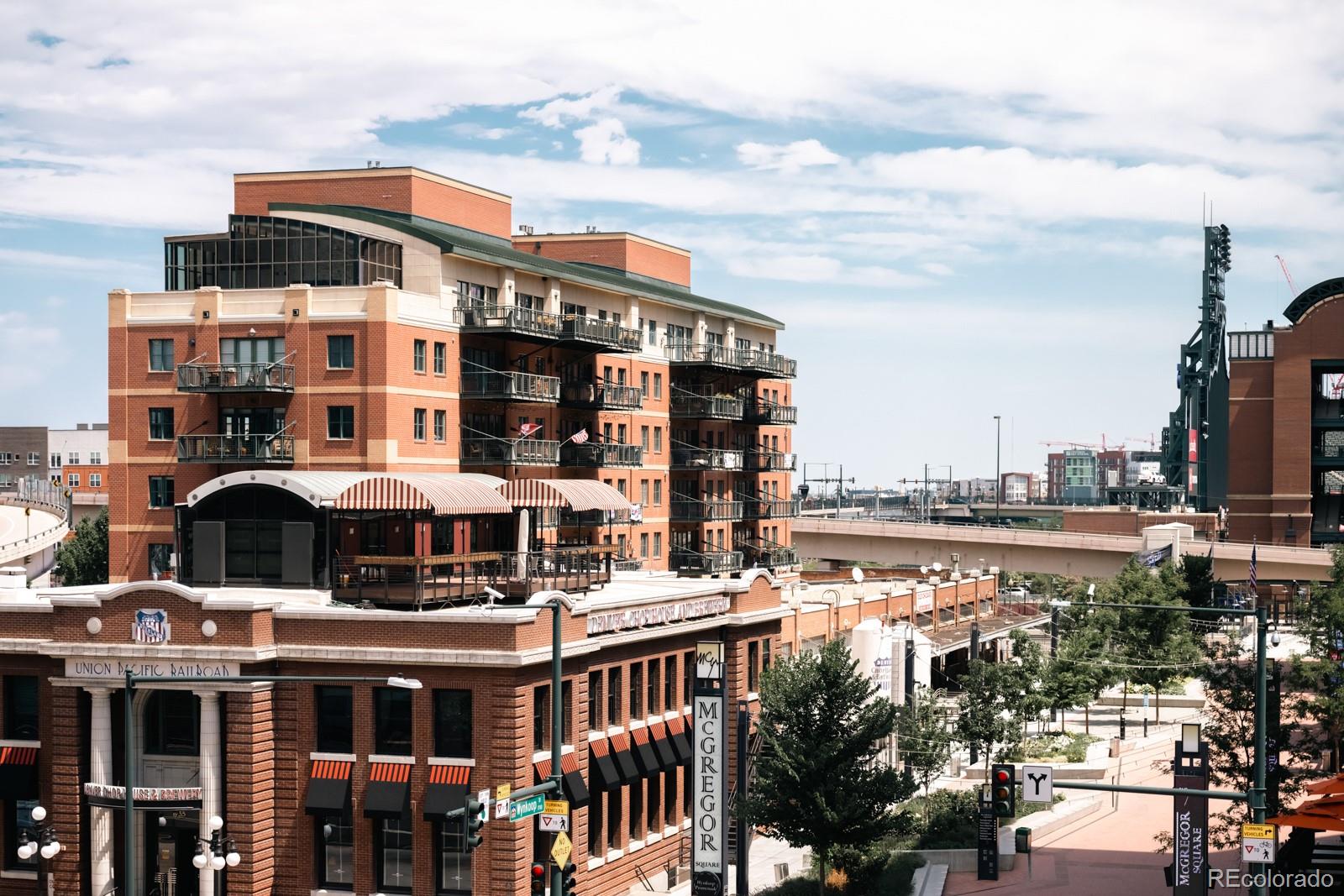 1735 19th Street, Unit 4A Denver, CO 80202 - Photo 2 of 25 a front view of a multi story building