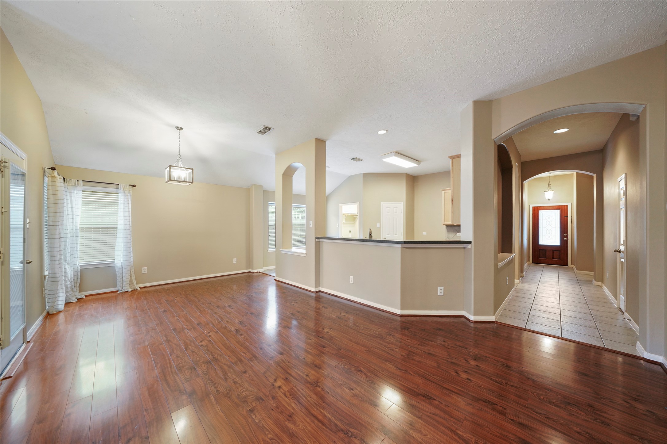 6903 Summer Bridge Lane Spring, TX 77379 - Photo 5 of 35