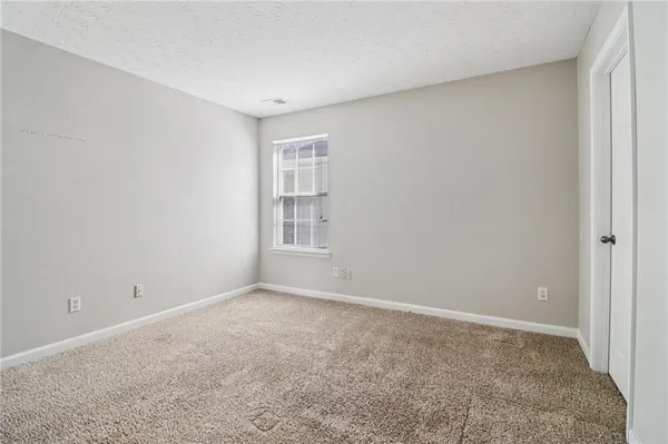 $369,900 | 3118 Farmstead Court, Grayson, GA 30017