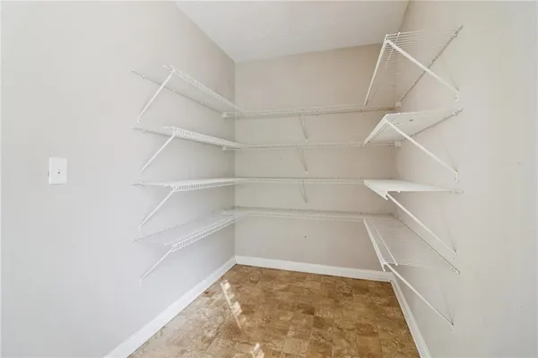 $369,900 | 3118 Farmstead Court, Grayson, GA 30017