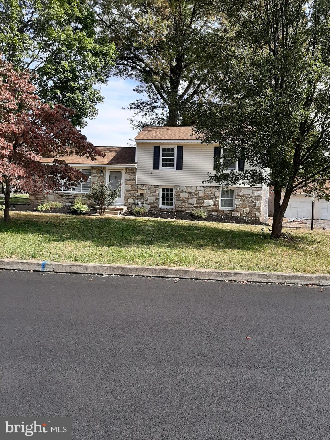 65 Stahl Road Southampton, PA 18966 - Photo 1 of 21 Gallery Image 1