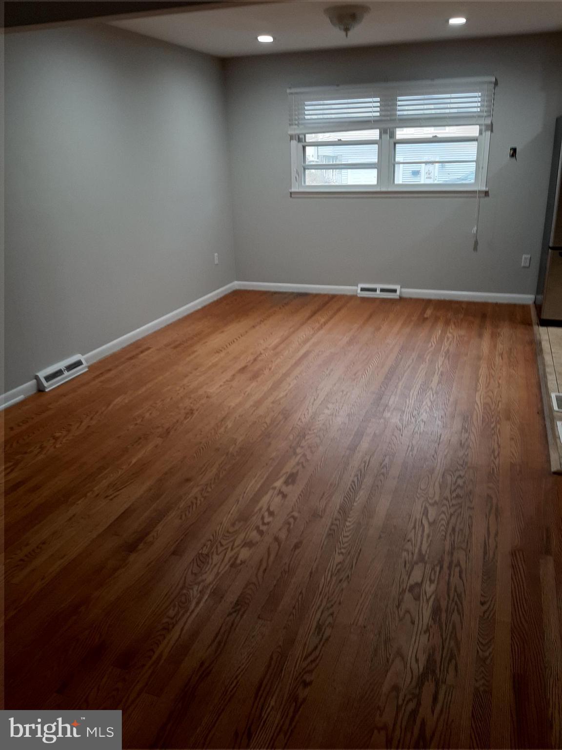 65 Stahl Road Southampton, PA 18966 - Photo 4 of 21 Gallery Image 4