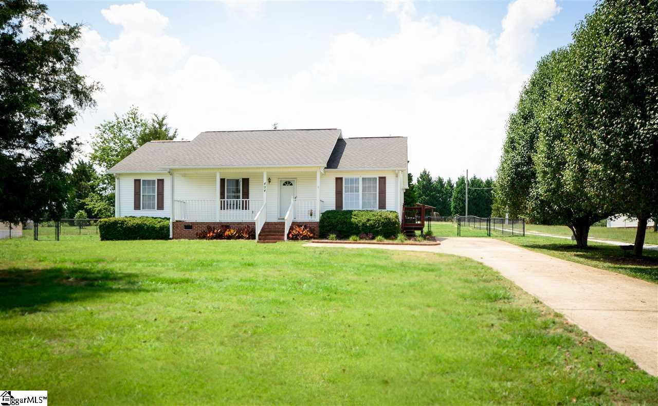 494 State Rd S-42-622 Greer, SC 29651 - Photo 2 of 23