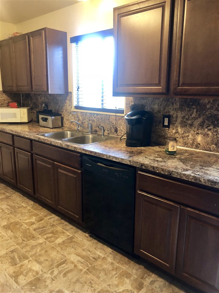 6317 East Dodge Road Mount Morris, MI 48458 - Photo 9 of 23