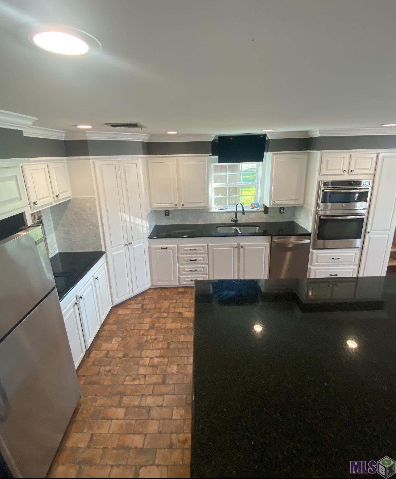 304 Gemini Street Larose, LA 70373 - Photo 14 of 60