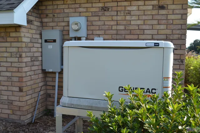 $465,000 | 304 Gemini Street, Larose, LA 70373