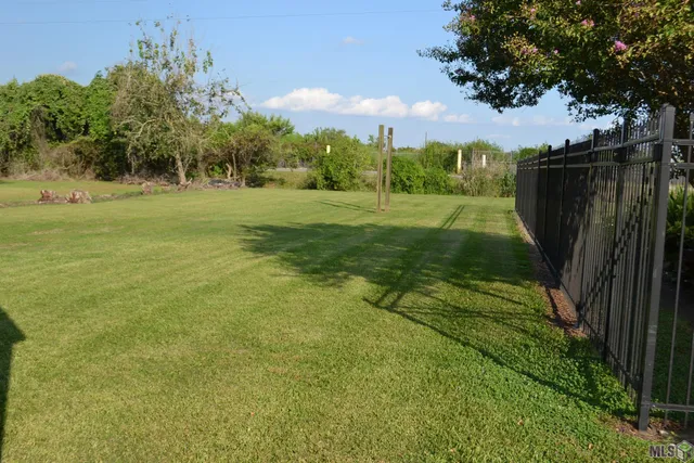 $465,000 | 304 Gemini Street, Larose, LA 70373