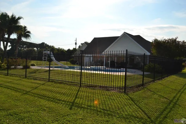 $465,000 | 304 Gemini Street, Larose, LA 70373