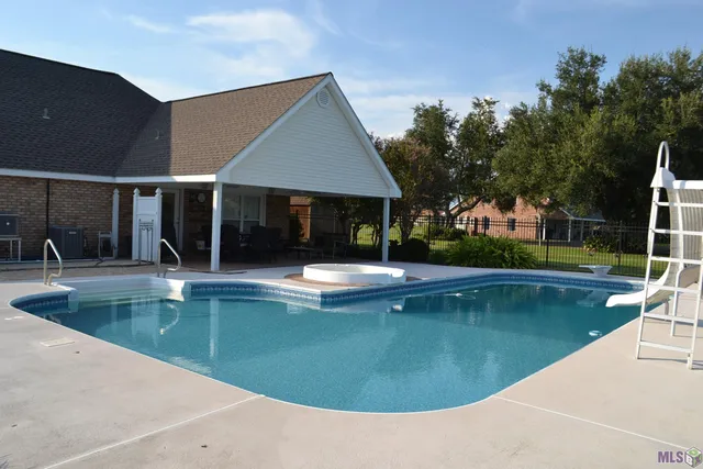 $465,000 | 304 Gemini Street, Larose, LA 70373