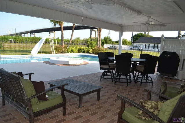 $465,000 | 304 Gemini Street, Larose, LA 70373