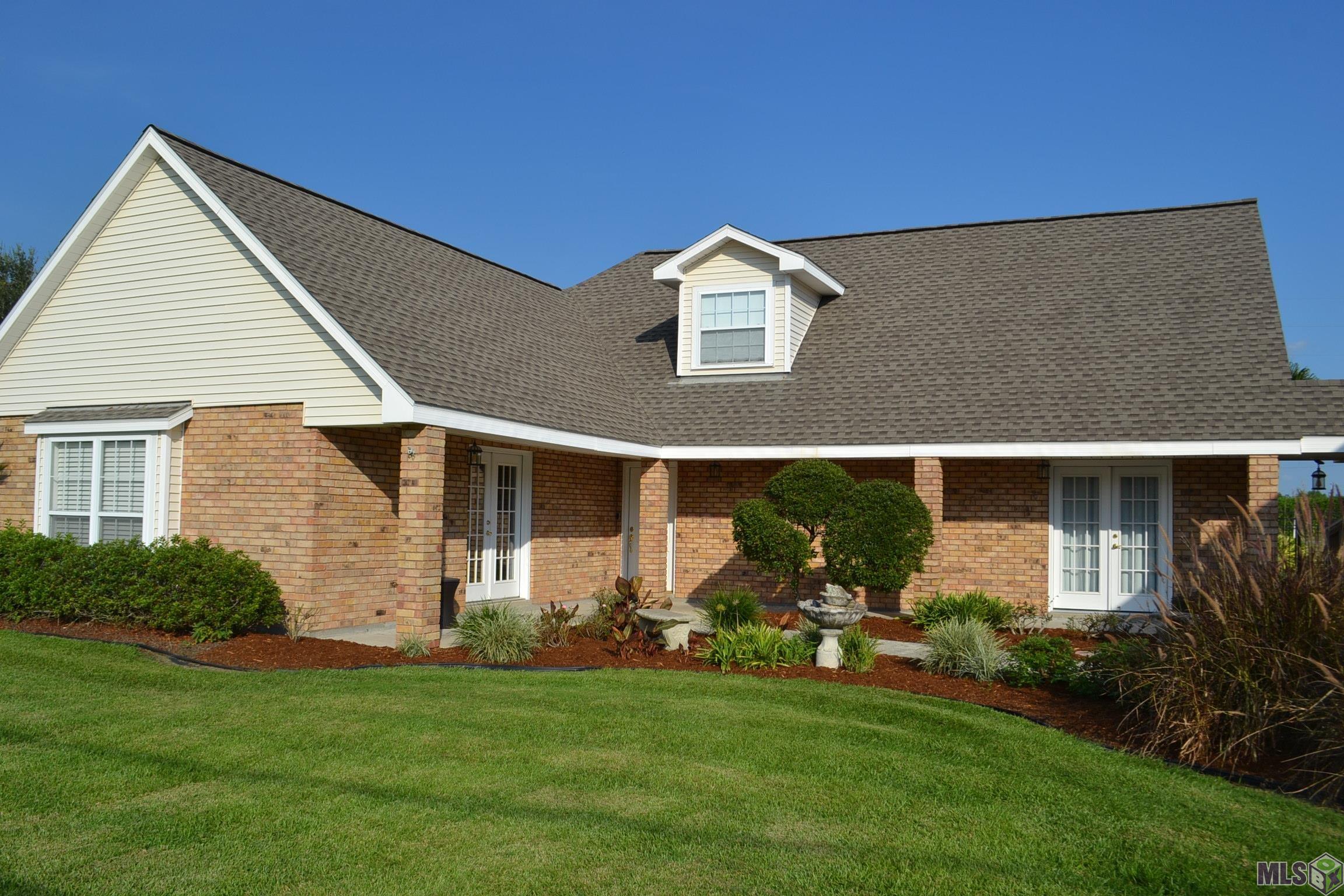 304 Gemini Street Larose, LA 70373 - Photo 4 of 60