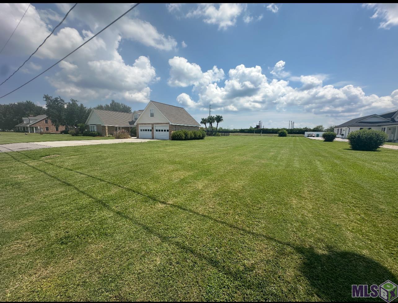 304 Gemini Street Larose, LA 70373 - Photo 8 of 60