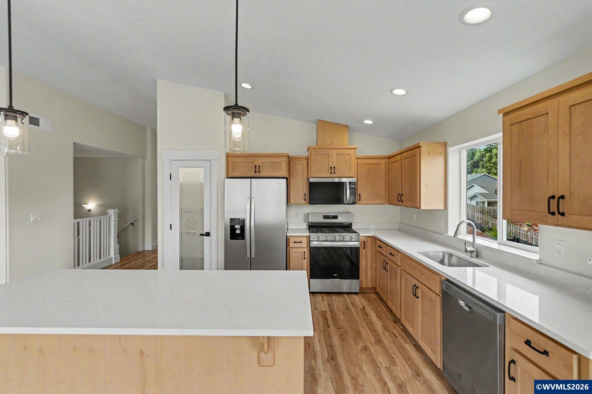 5642 Jeremy Vly Road Southeast Salem, OR 97306 - Photo 19 of 43