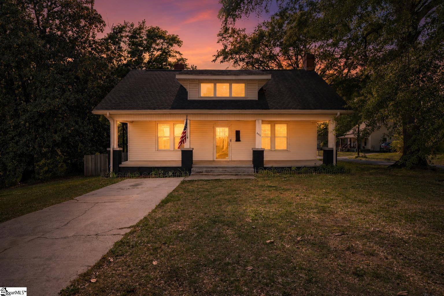 400 King Street Easley, SC 29640 - Photo 4 of 32