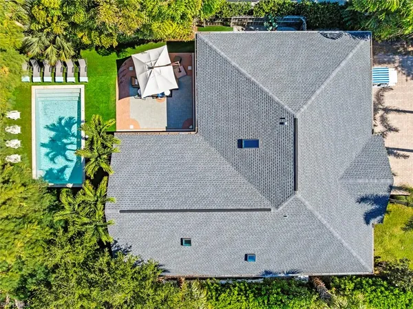 an aerial view of multiple house