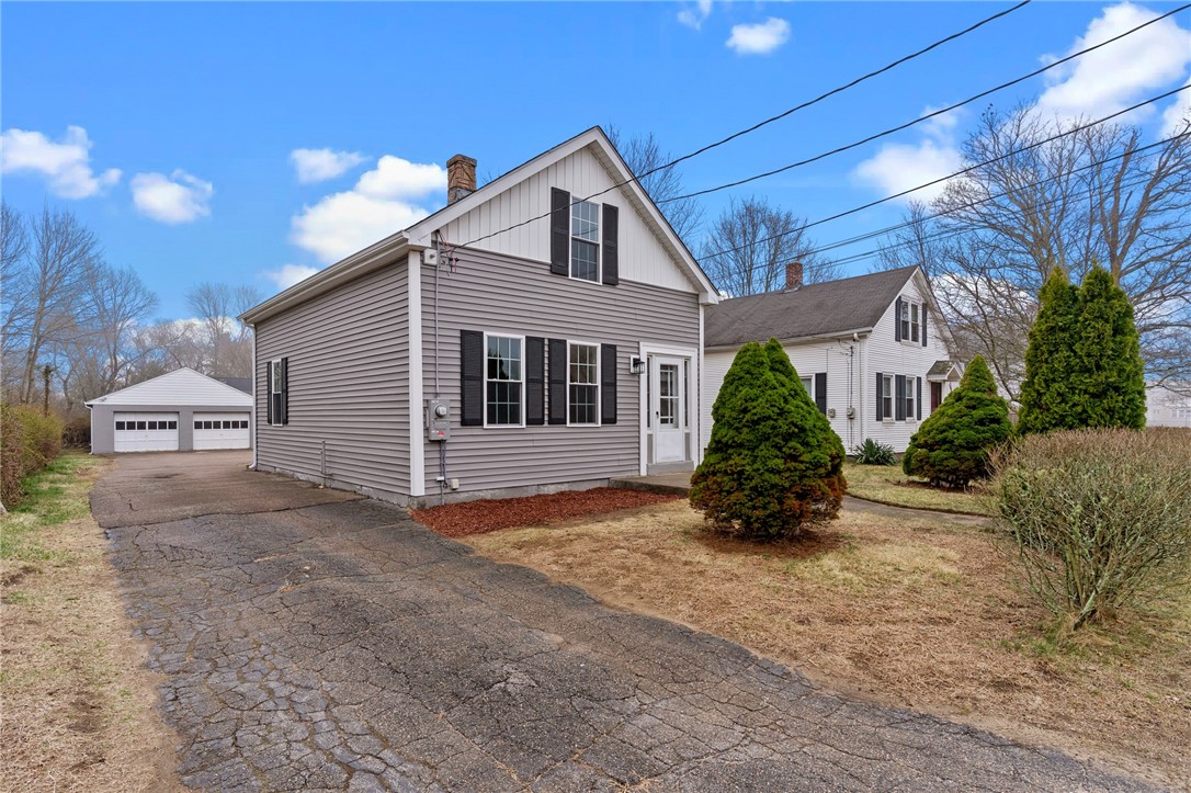 5 Cottage Street Westerly, RI 02891 - Photo 1 of 32