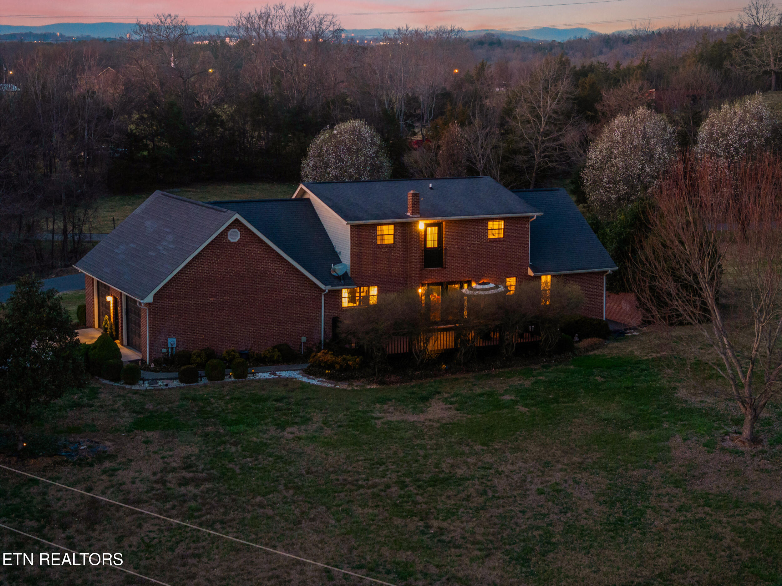 1731 Phagan Store Road Talbott, TN 37877 - Photo 4 of 55 31_031