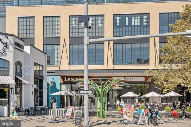 $1,399,000 | 2227 12th Court North, Arlington, VA 22201