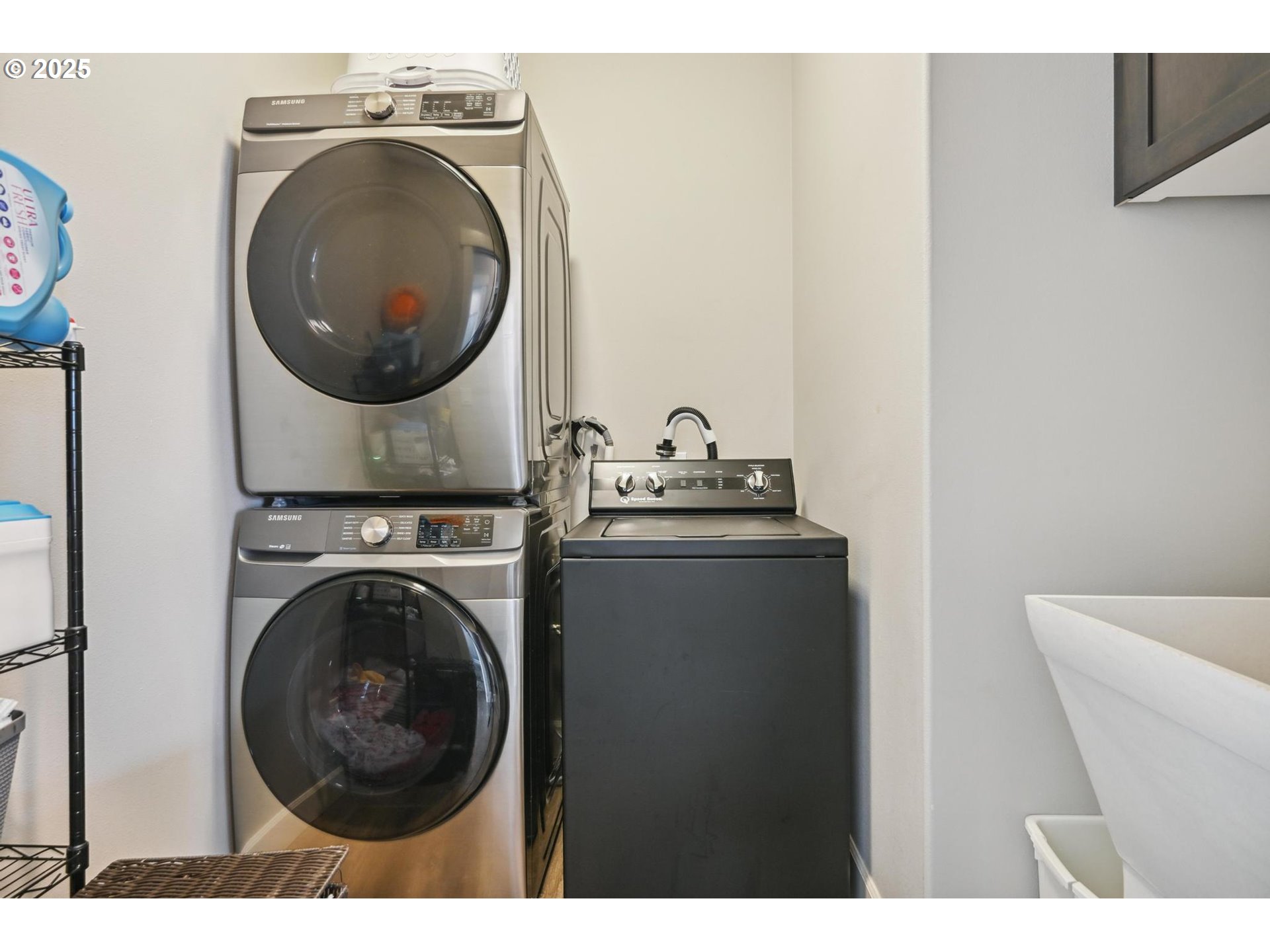 655 Schemmel Lane Silverton, OR 97381 - Photo 24 of 48