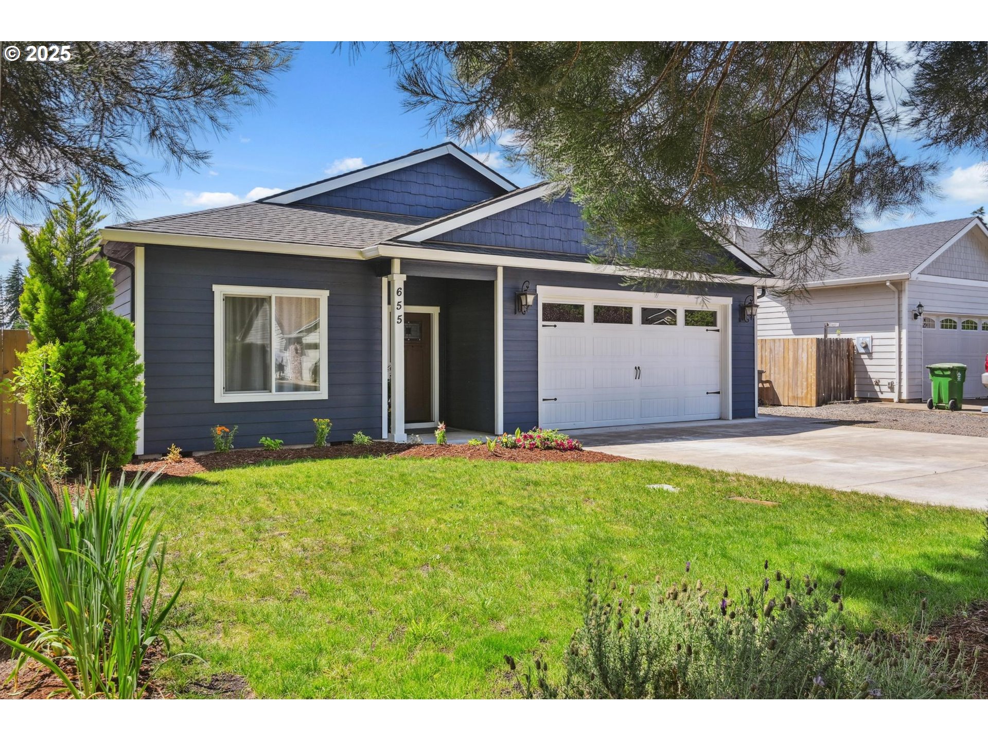 655 Schemmel Lane Silverton, OR 97381 - Photo 3 of 48