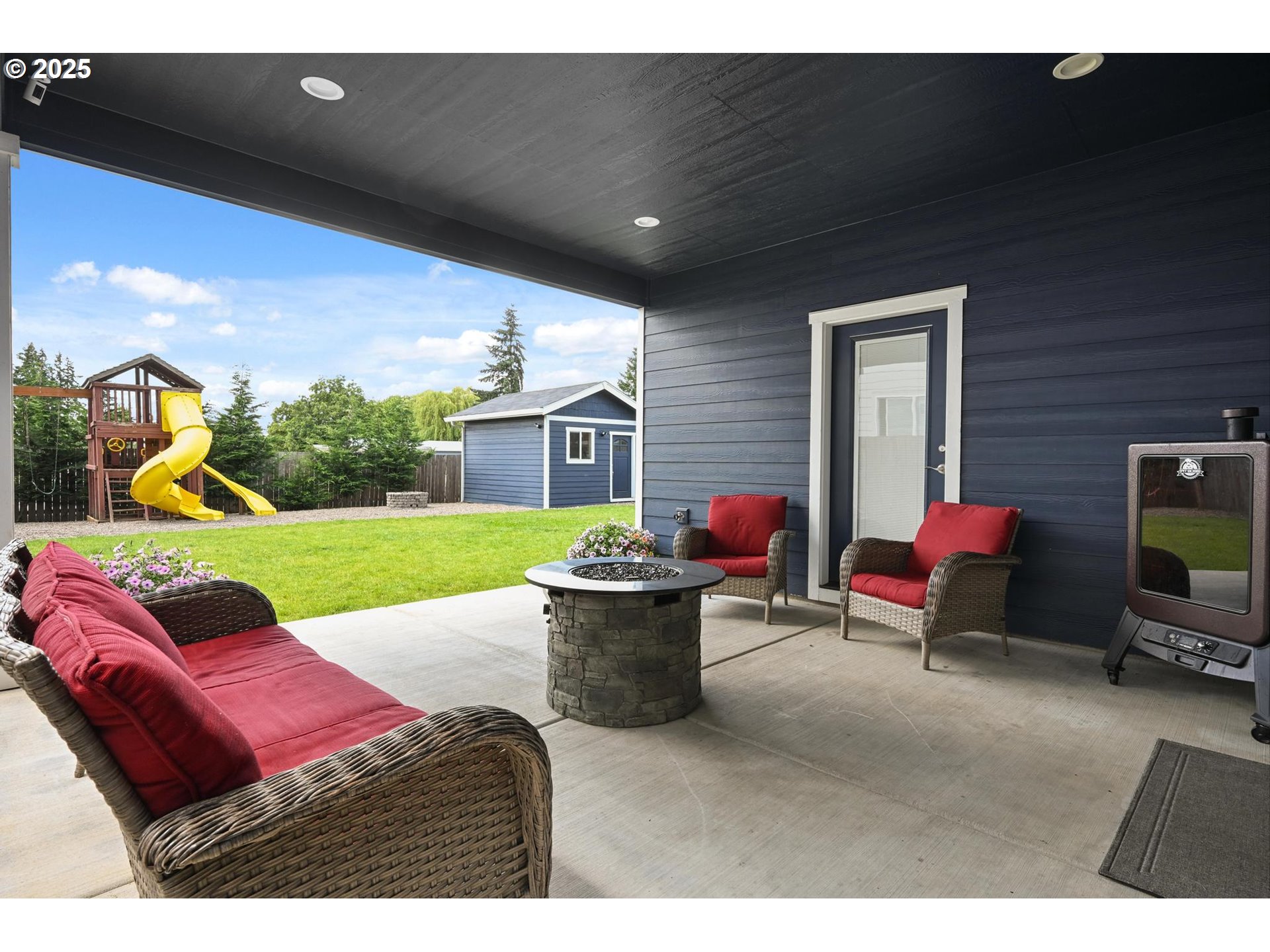 655 Schemmel Lane Silverton, OR 97381 - Photo 38 of 48