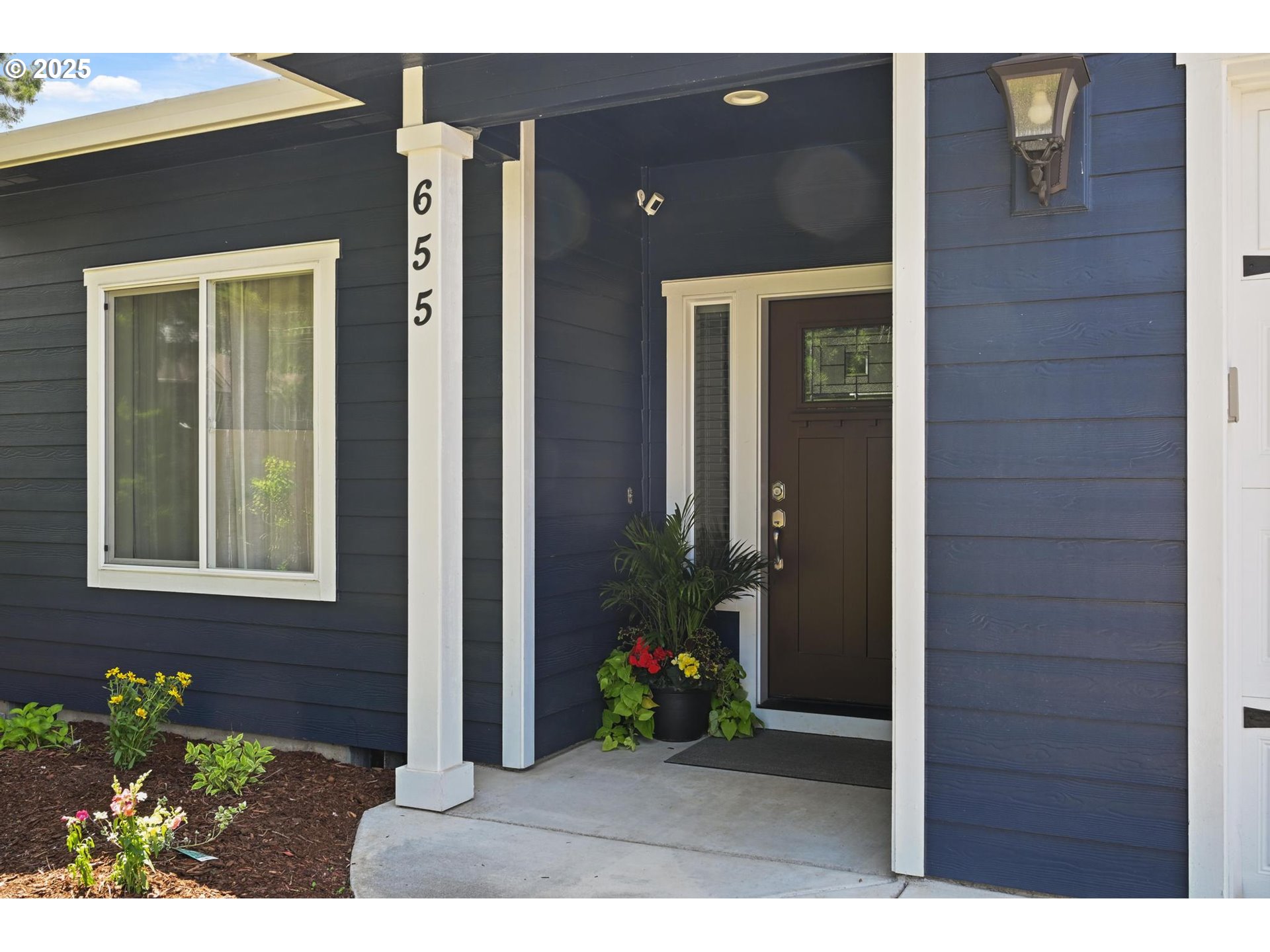 655 Schemmel Lane Silverton, OR 97381 - Photo 4 of 48