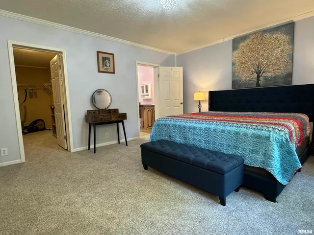 2517 North 14th Street, Herrin, IL 62948