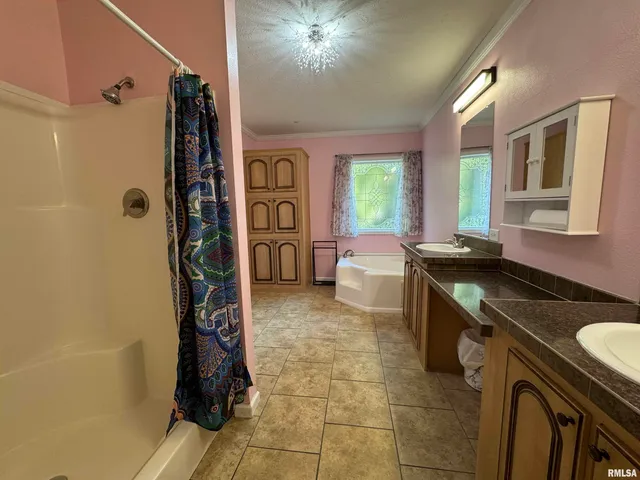 2517 North 14th Street, Herrin, IL 62948