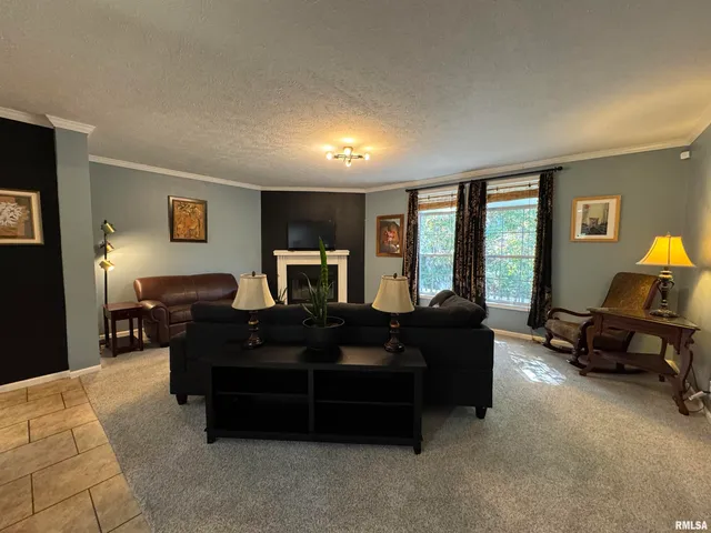 2517 North 14th Street, Herrin, IL 62948