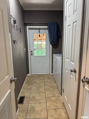 2517 North 14th Street, Herrin, IL 62948