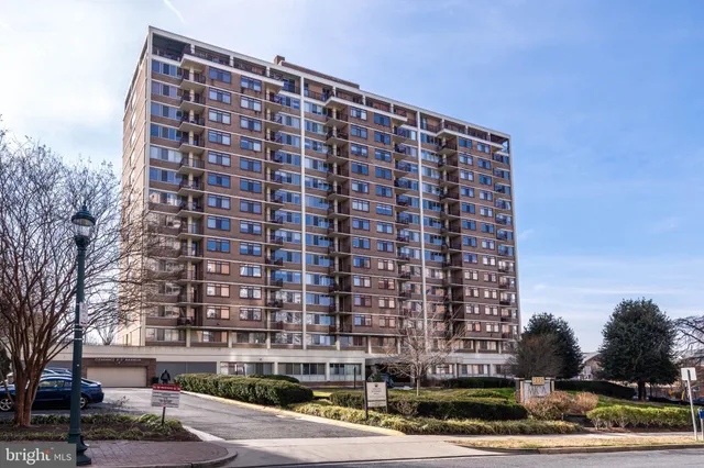 $499,900 | 1220 Blair Mill Road, Unit 205, Silver Spring, MD 20910