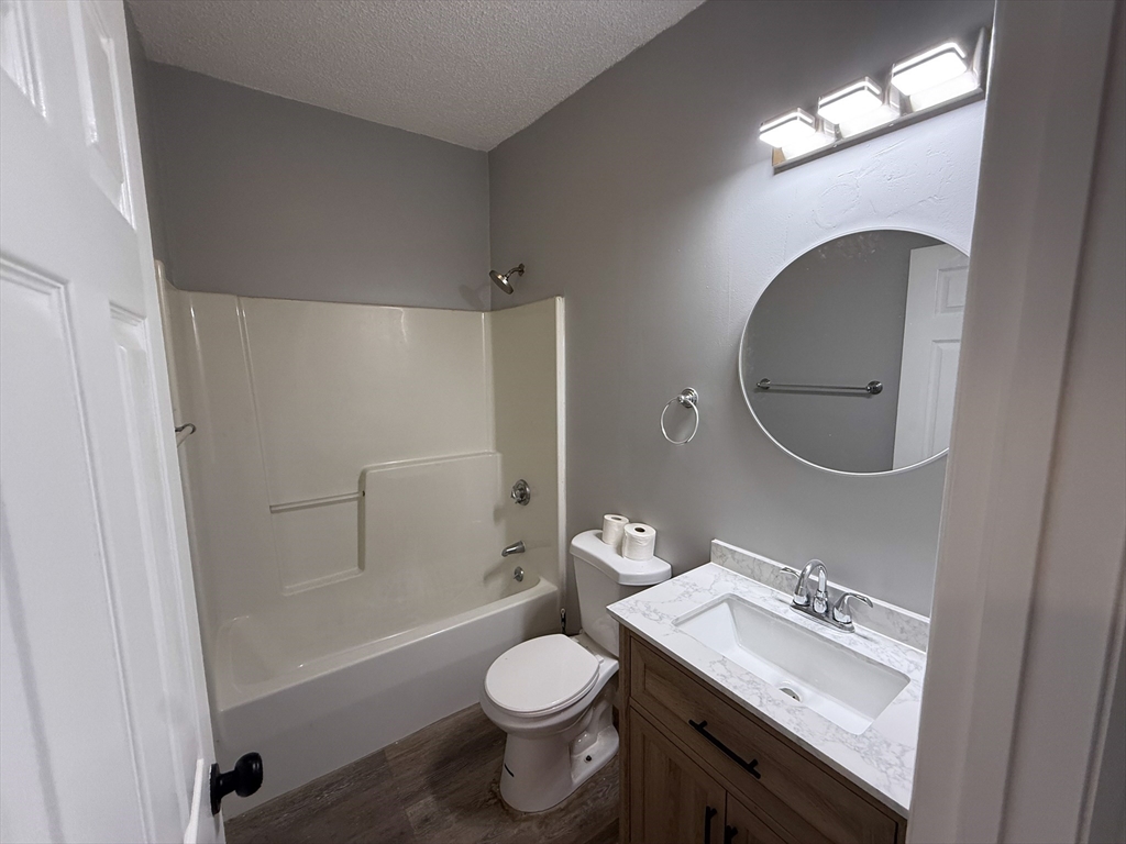277 Rantoul Street, Unit 2 Beverly, MA 01915 - Photo 8 of 10