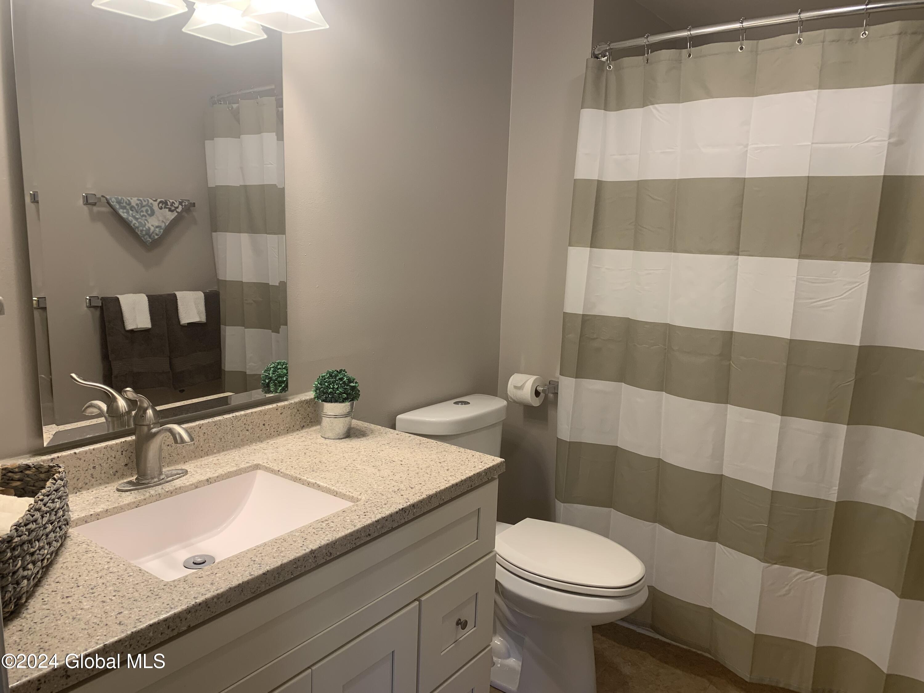 85 Thimbleberry Road Malta, NY 12020 - Photo 28 of 44 Thimbleberry Bath