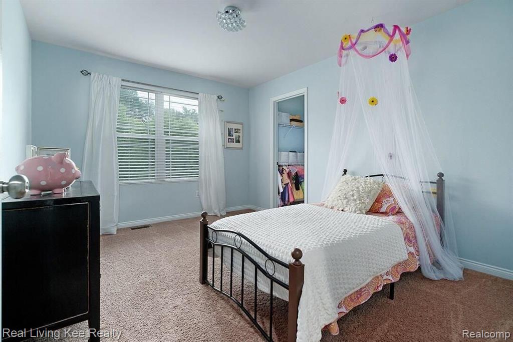 703 Quarter Street Rochester, MI 48307 - Photo 28 of 47