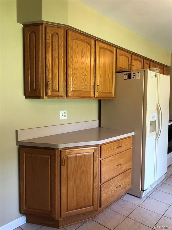 2841 Grant Road Rochester Hills, MI 48309 - Photo 22 of 47