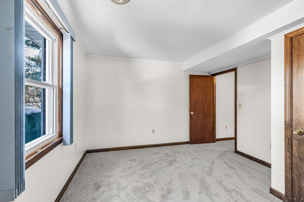 88 Basil Road Chicopee, MA 01020 - Photo 21 of 29 Gallery Image 21