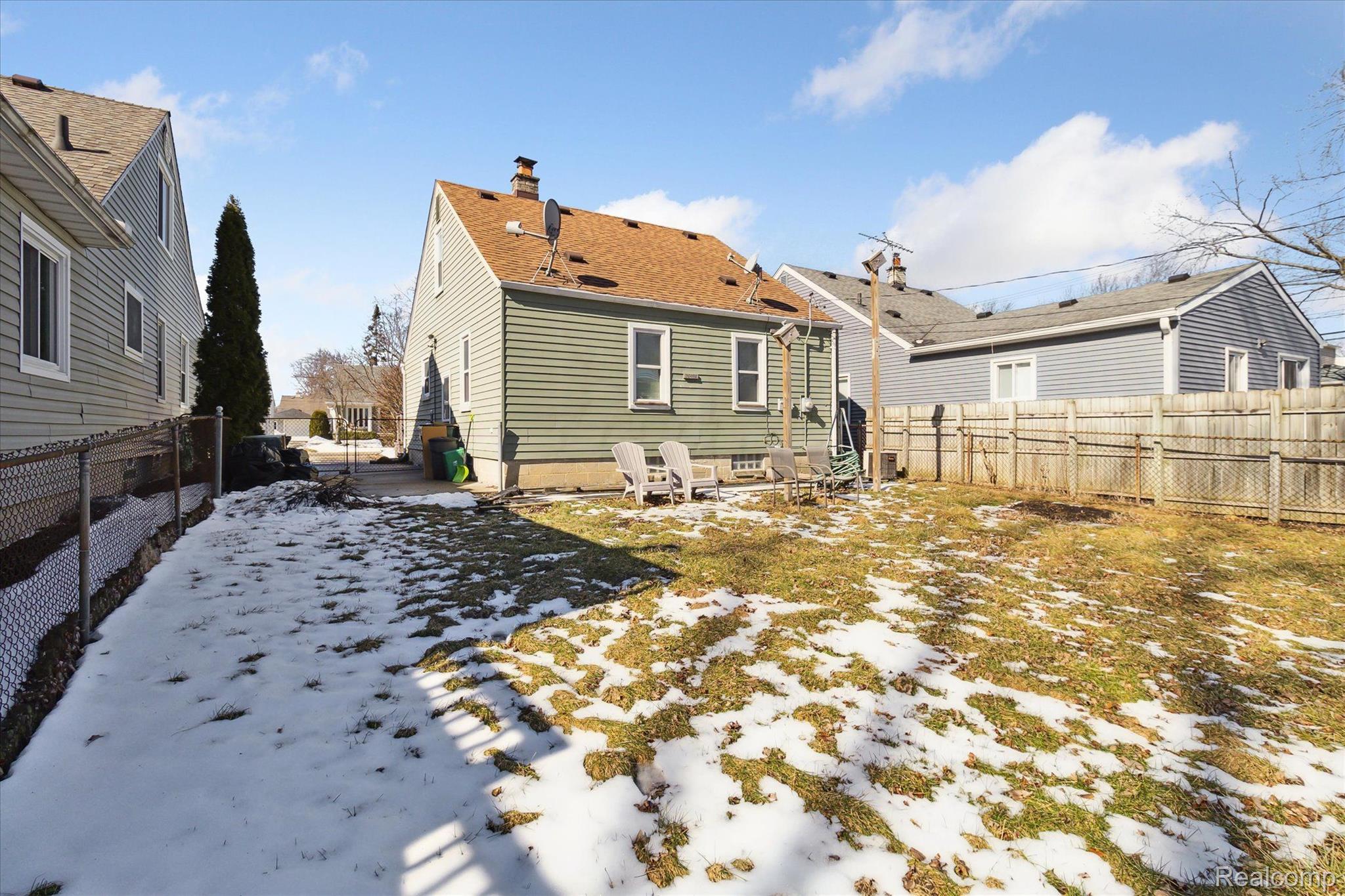 1374 Oakley Road Clawson, MI 48017 - Photo 24 of 24
