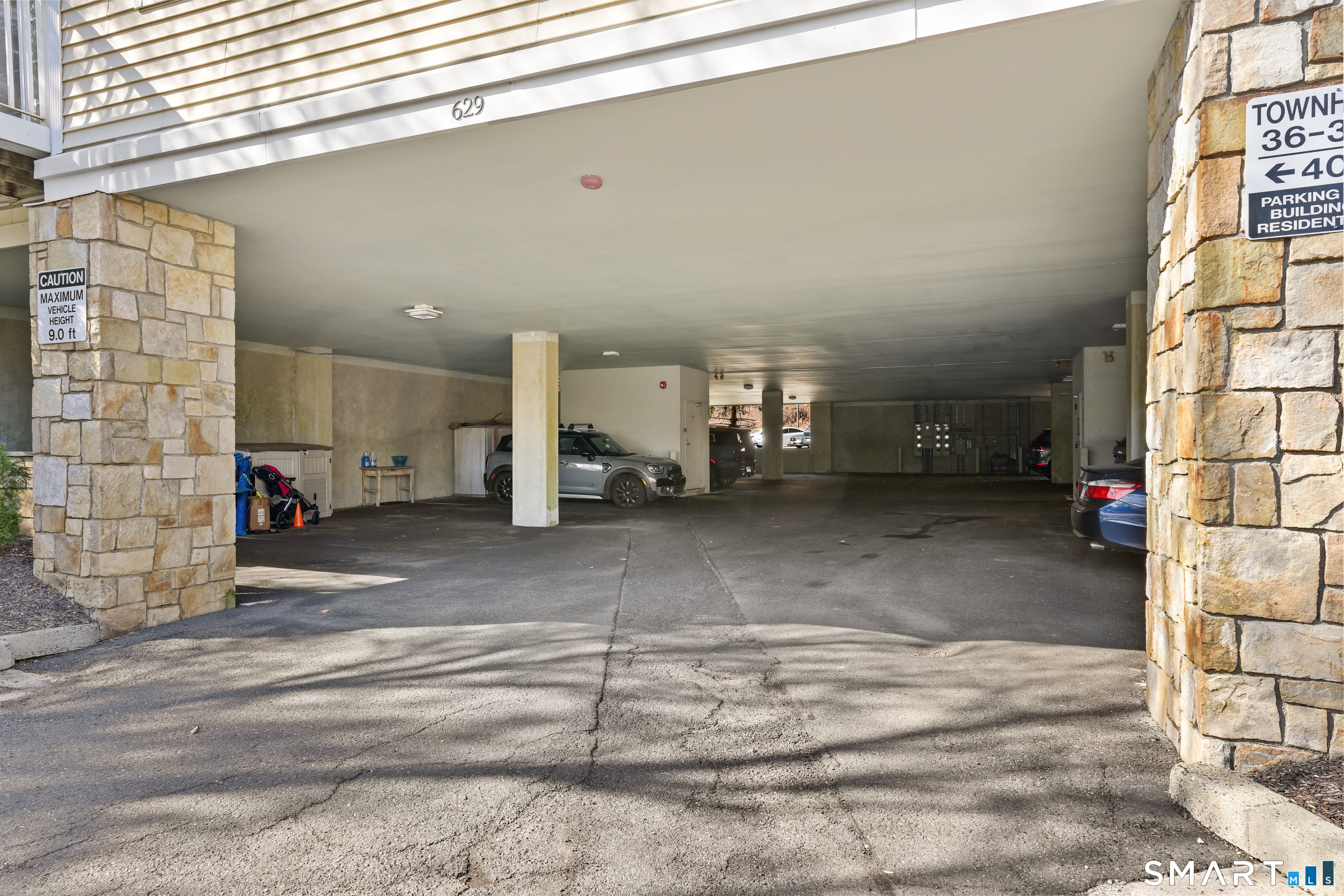 629 Danbury Road, Unit 43 Ridgefield, CT 06877 - Photo 24 of 28