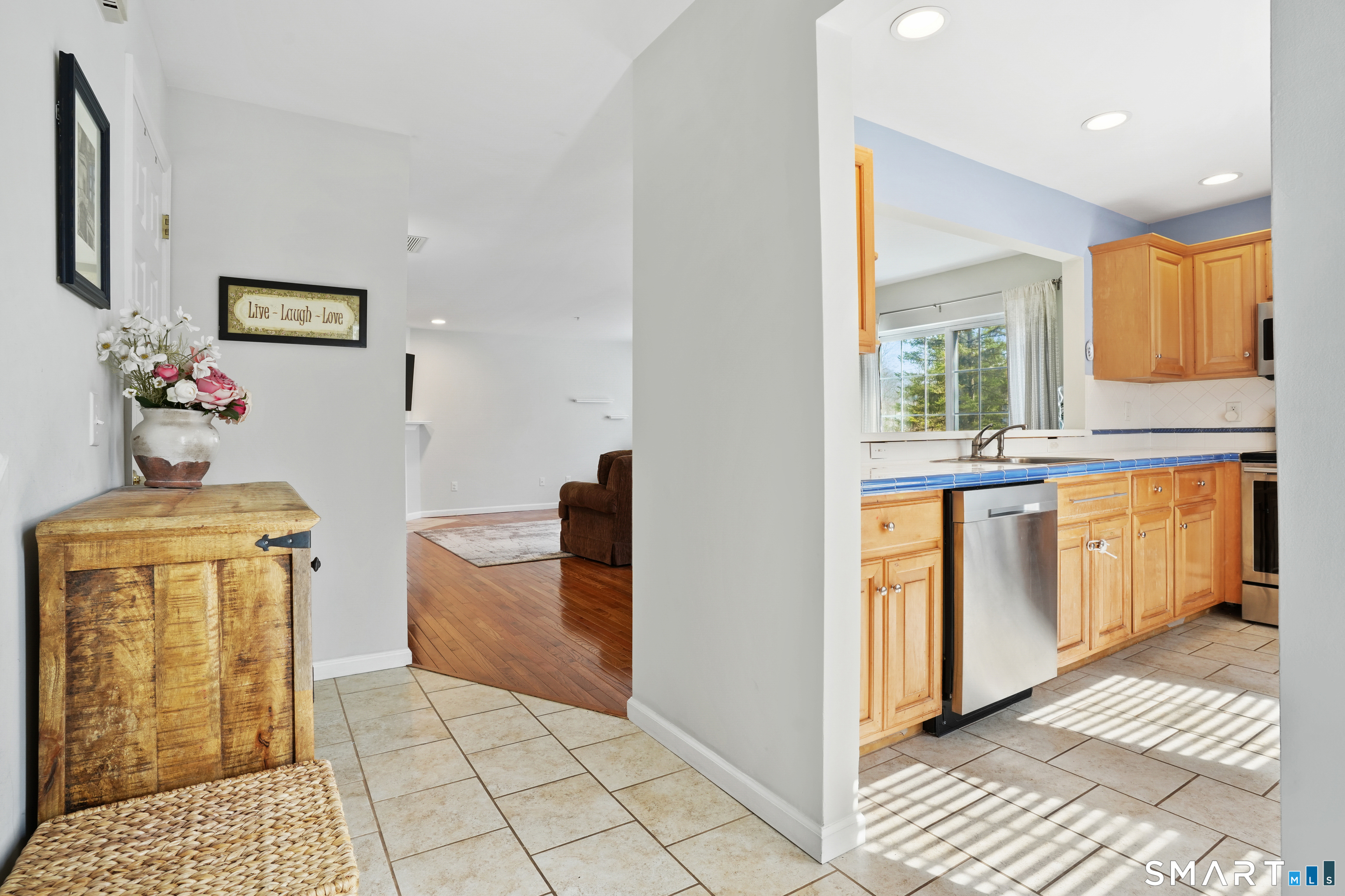 629 Danbury Road, Unit 43 Ridgefield, CT 06877 - Photo 6 of 28